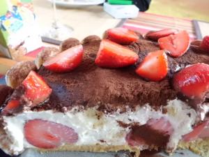 Rezept: Erdbeer Tiramisu Torte