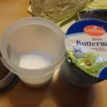  Zutaten: Salz, Kümmel und Buttermilch