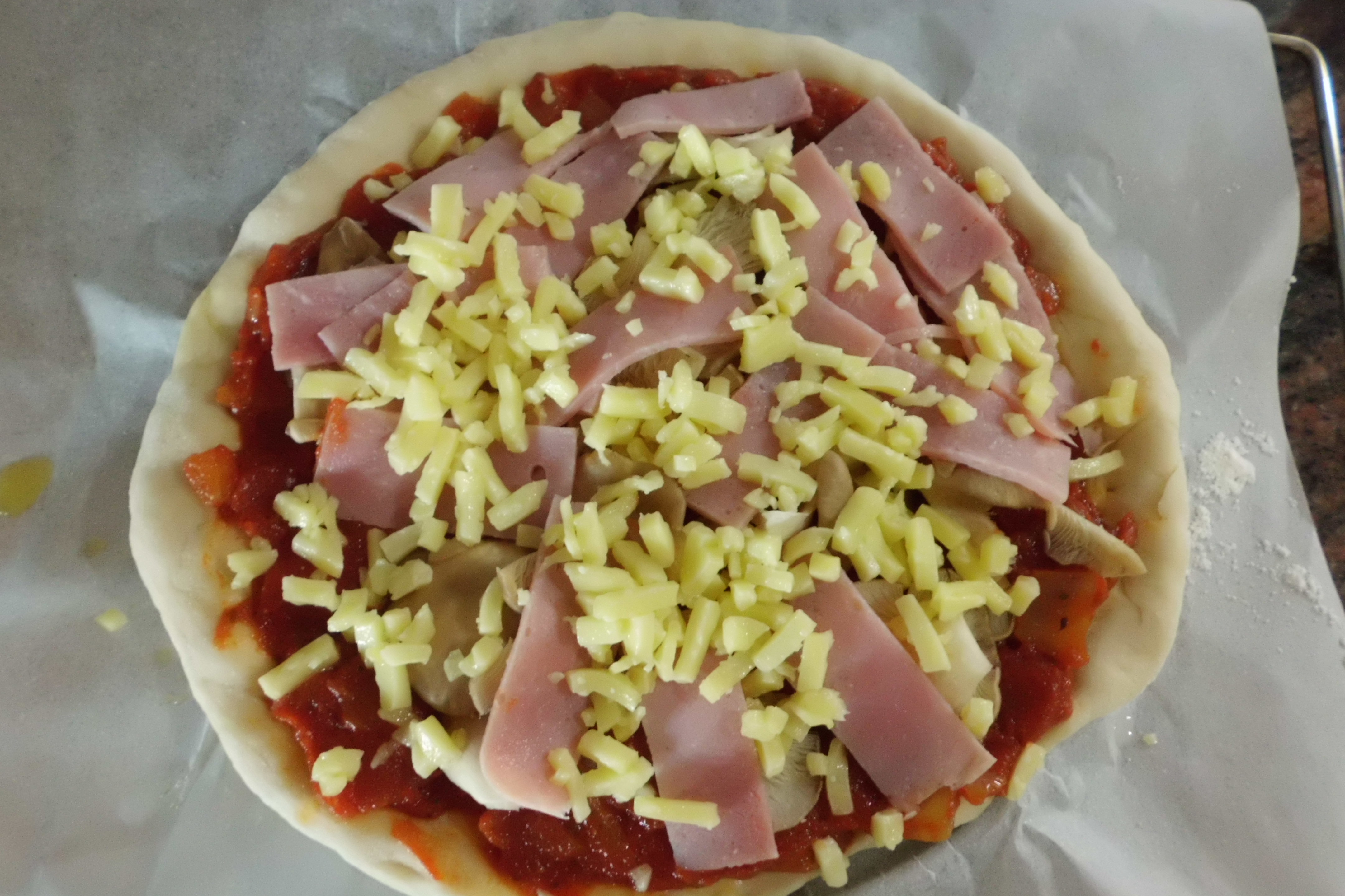 Schinken-Pizza - Koch-Rezepte.me