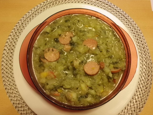 3. Version: Stielmus Suppe mit Bratwurst