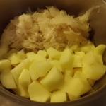 Kartoffeln und Sauerkraut kochen