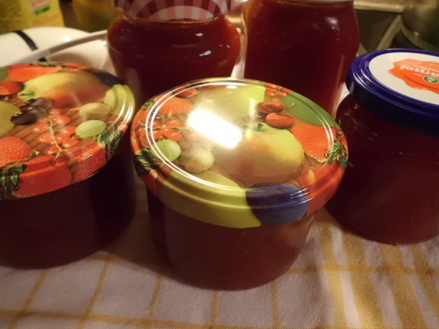 Erdbeer-Mango Marmelade mit Tabasco