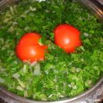 Mangold 7 Min. dünsten und die Tomaten abbrühen und häuten