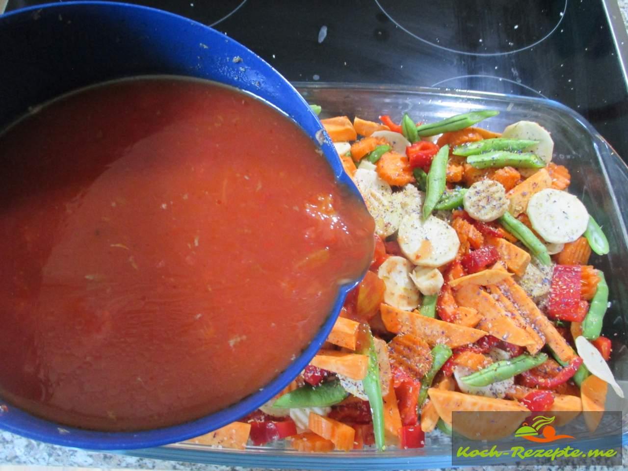 Süßkartoffeln,Gemüse mit Backofen Hähnchen mediterran