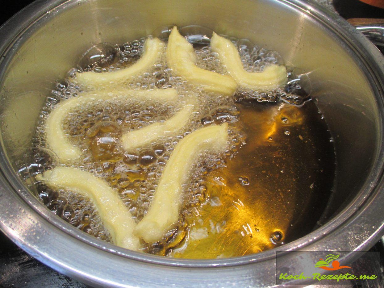20150211_Nonnenfürzchen Karnevalsgebäck_0013 - Koch-Rezepte.me