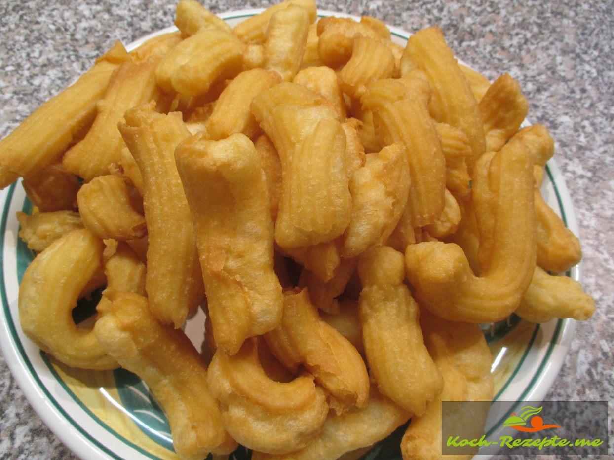 20150211_Nonnenfürzchen Karnevalsgebäck_0014 - Koch-Rezepte.me