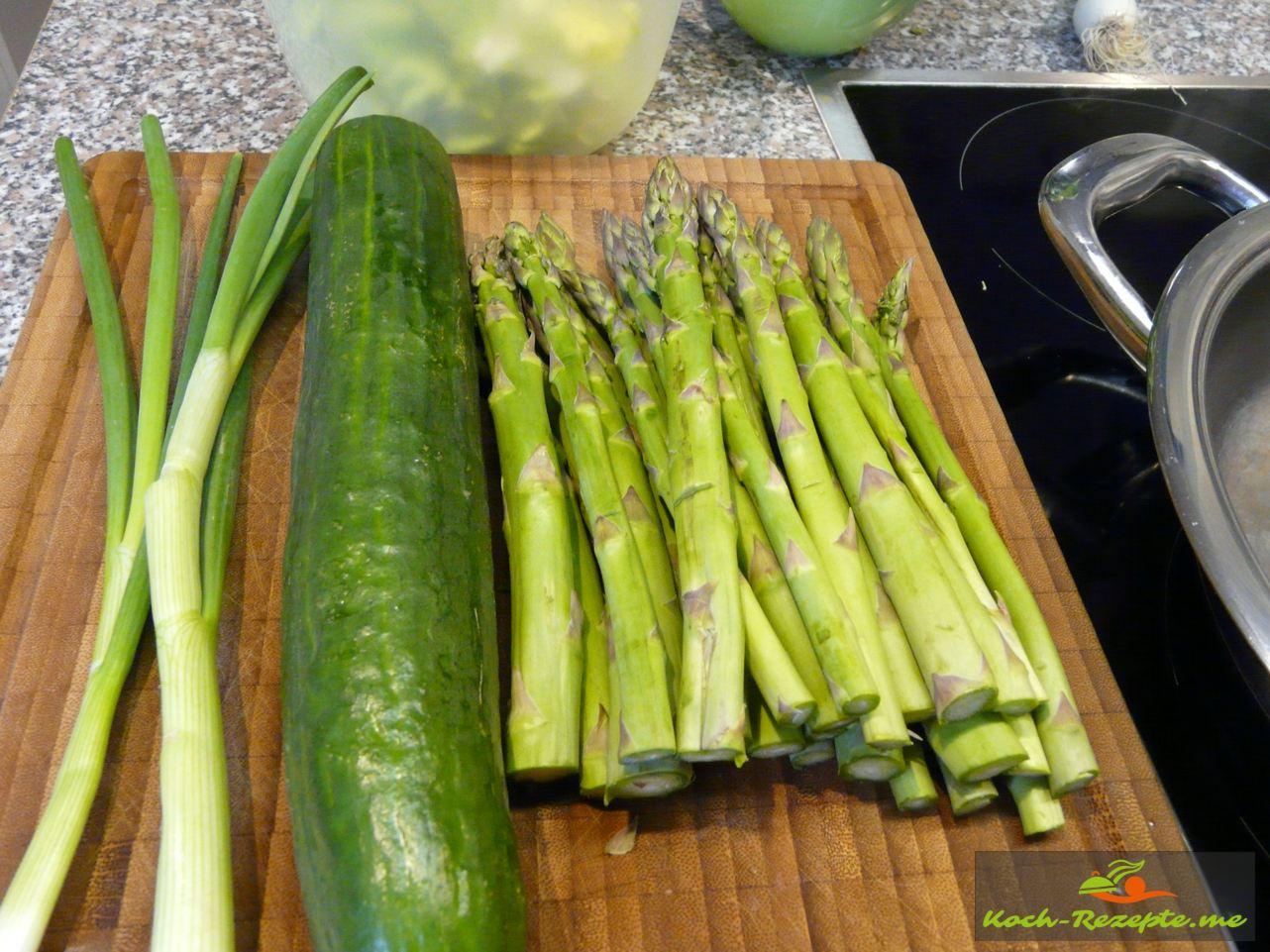 Wraps mit Garnelen Spargel,Kräuterfrischkäse-Meerrettich Dip